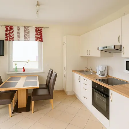 Strandfewo Am Schoenberger Apartament