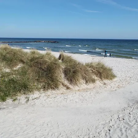 Ostseeblick Penthouse, Schoenberger Strand アパート *